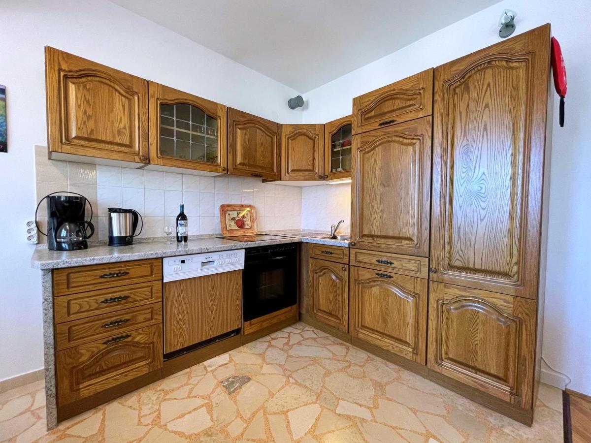 Apartments Bohovic Šilo Zewnętrze zdjęcie