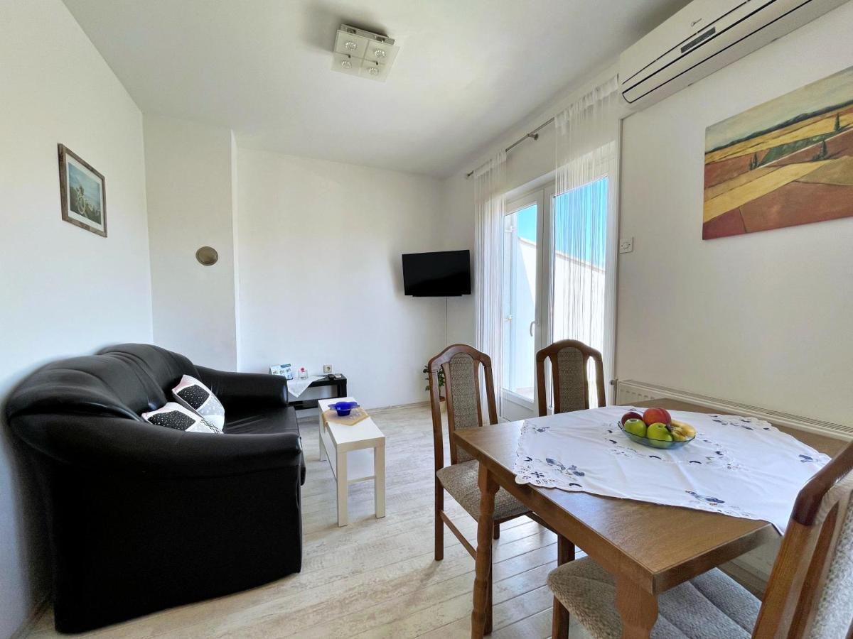 Apartments Bohovic Šilo Zewnętrze zdjęcie